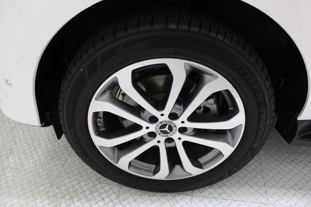 Photo of 2018 Polar White Mercedes-Benz GLE 350