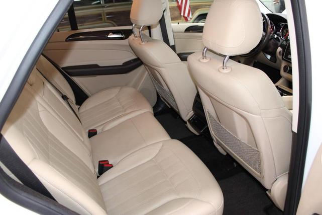 Photo of 2018 Polar White Mercedes-Benz GLE 350