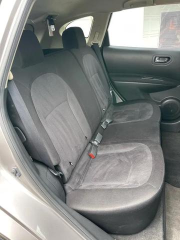 Photo of 2013 Gray Nissan Rogue