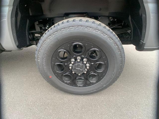 Photo of 2025 Carbonized Gray Metallic Ford F-350