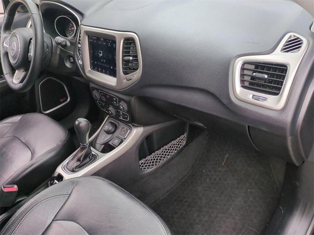 Photo of 2017 Diamond Black Crystal Pearlcoat Jeep New Compass