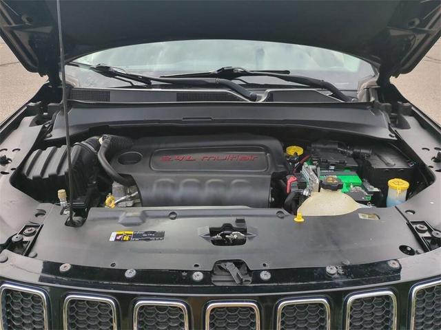 Photo of 2017 Diamond Black Crystal Pearlcoat Jeep New Compass