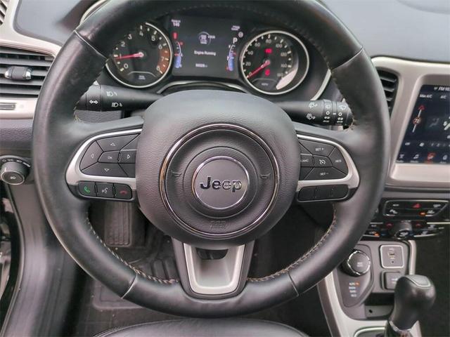 Photo of 2017 Diamond Black Crystal Pearlcoat Jeep New Compass