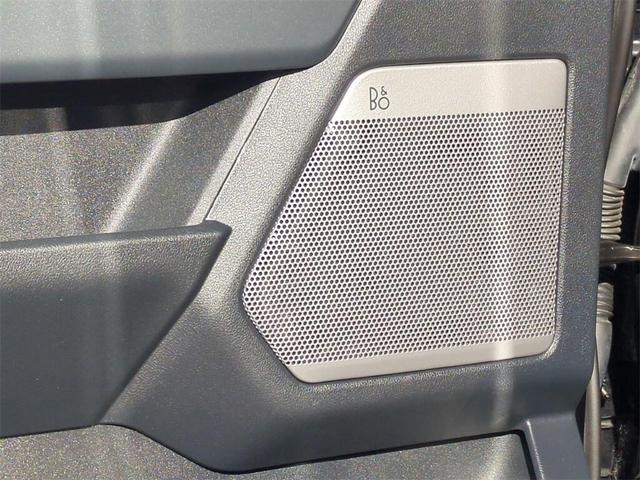 Photo of 2021 Agate Black Metallic Ford F-150