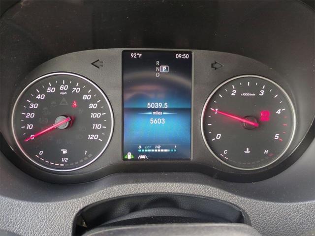 Photo of 2024 White Mercedes-Benz Sprinter 3500