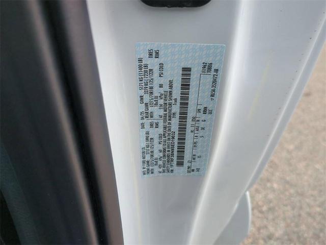 Photo of 2025 Oxford White Ford F-350