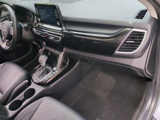 Photo of 2021 Steel Gray Kia Seltos