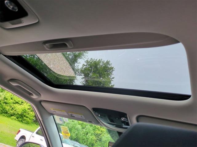 Photo of 2021 Steel Gray Kia Seltos