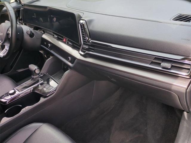 Photo of 2023 Everlasting Silver Kia Sportage