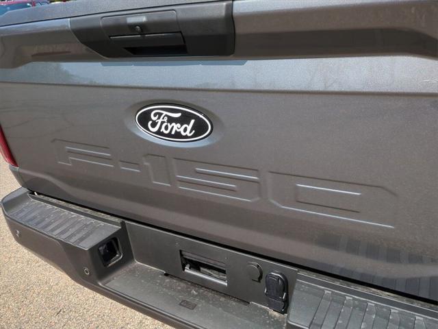 Photo of 2025 Carbonized Gray Metallic Ford F-150