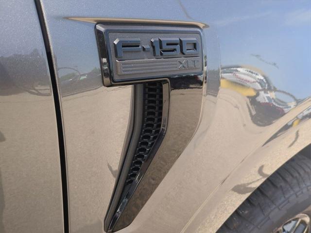Photo of 2025 Carbonized Gray Metallic Ford F-150