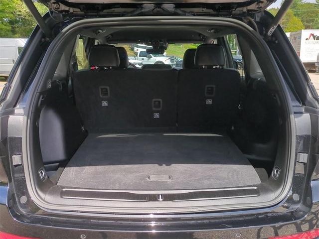 Photo of 2023 Diamond Black Crystal Pearlcoat Jeep Grand Cherokee