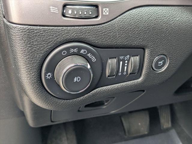 Photo of 2021 Sting-Gray Clearcoat Jeep Cherokee