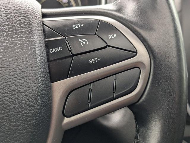 Photo of 2021 Sting-Gray Clearcoat Jeep Cherokee
