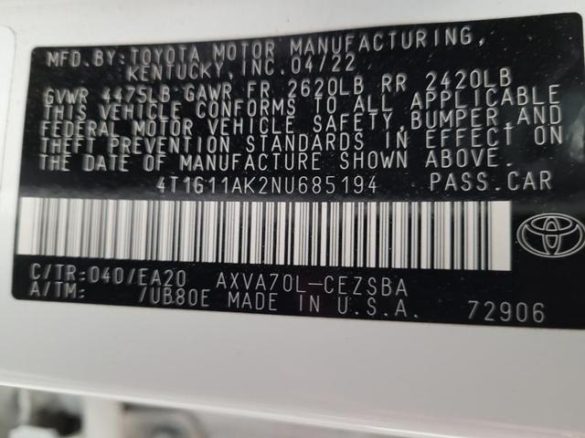 Photo of 2022 White Toyota Camry