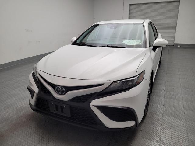 Photo of 2022 White Toyota Camry