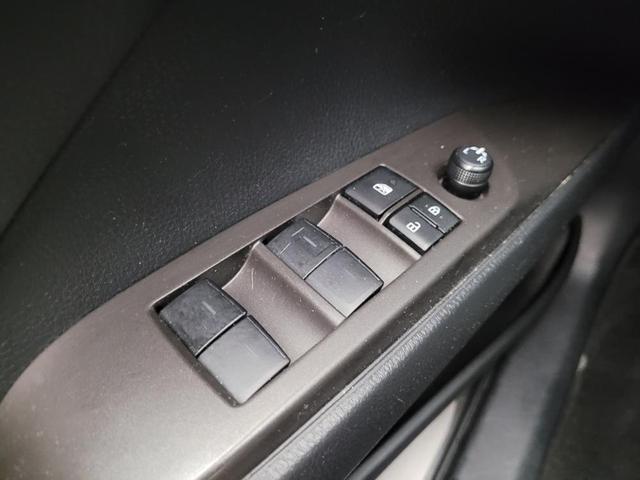 Photo of 2022 White Toyota Camry