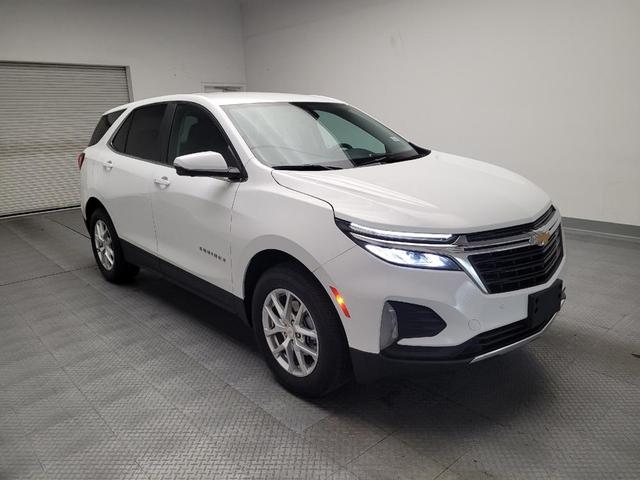 Photo of 2024 White Chevrolet Equinox