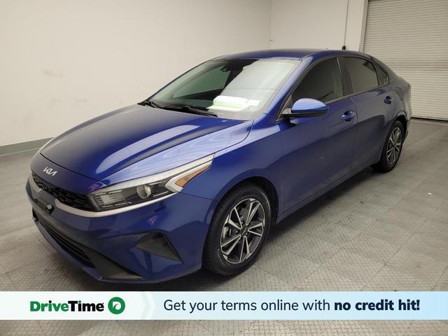 Photo of 2023 Deep Sea Blue Kia Forte