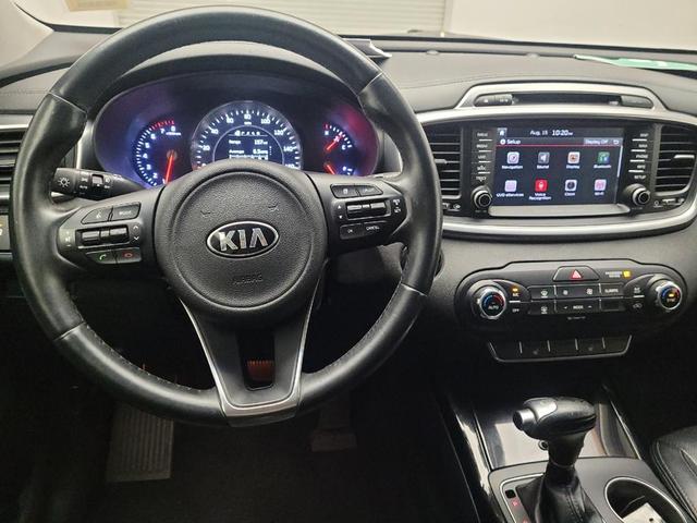 Photo of 2018 Snow White Pearl Kia Sorento