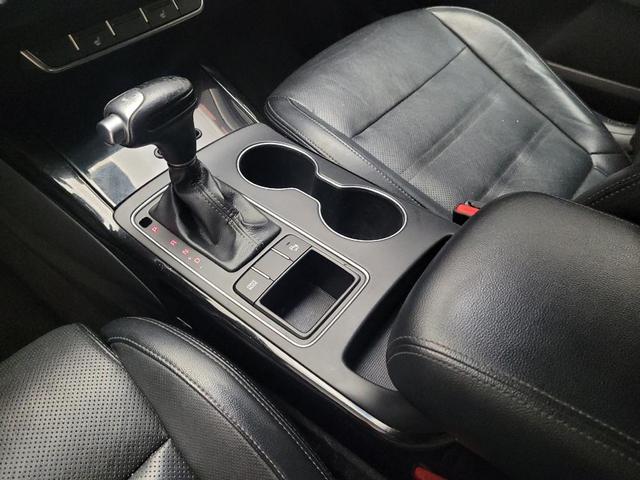 Photo of 2018 Snow White Pearl Kia Sorento