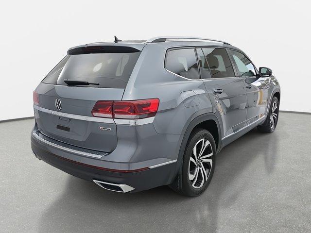 Photo of 2022 Platinum Gray Metallic Volkswagen Atlas