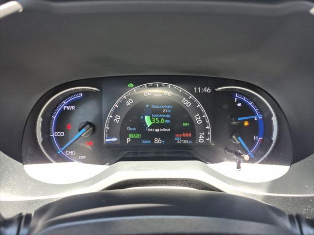 Photo of 2019 White Toyota RAV4 Hybrid