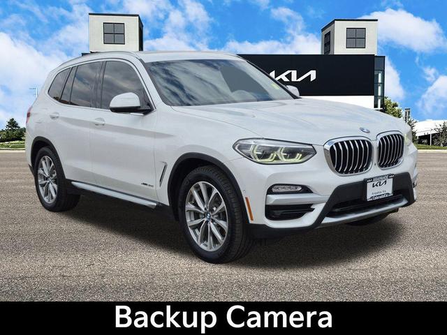 Photo of 2018 Mineral White Metallic BMW X3