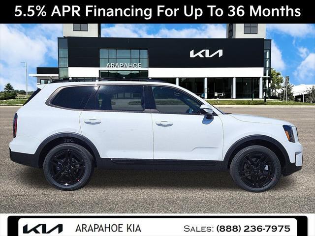 Photo of 2025 Glacial White Pearl Kia Telluride