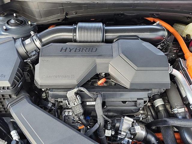 Photo of 2025 Shadow Matte Gray Kia Sportage Hybrid