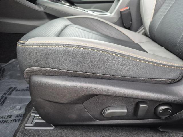 Photo of 2024 Crystal White Pearl Subaru Crosstrek