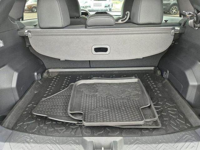 Photo of 2024 Crystal White Pearl Subaru Crosstrek