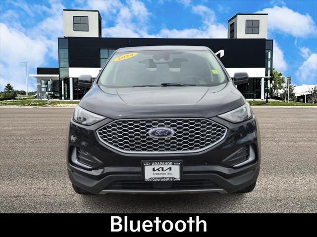 Photo of 2024 Black Metallic Ford Edge