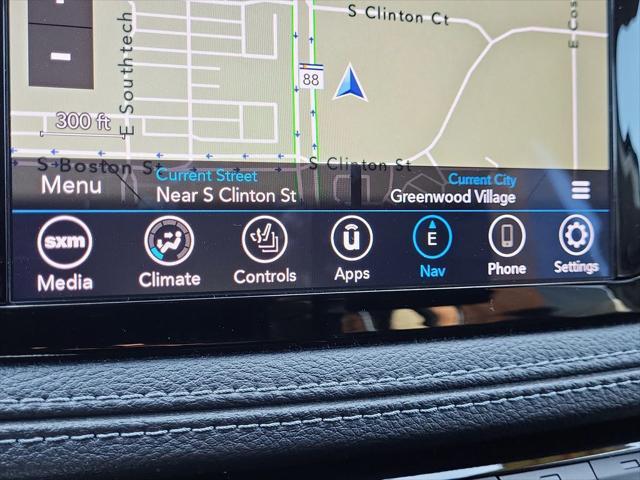 Photo of 2019 Jazz Blue Pearlcoat Chrysler Pacifica