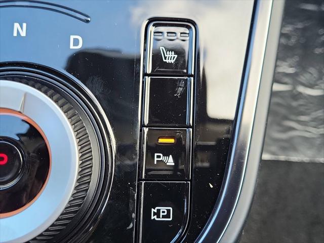 Photo of 2025 Cityscape Green Kia Niro EV
