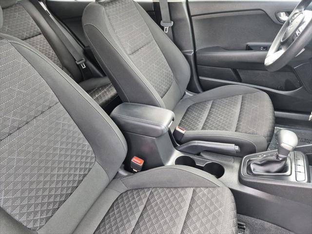 Photo of 2023 Aurora Black Kia Rio
