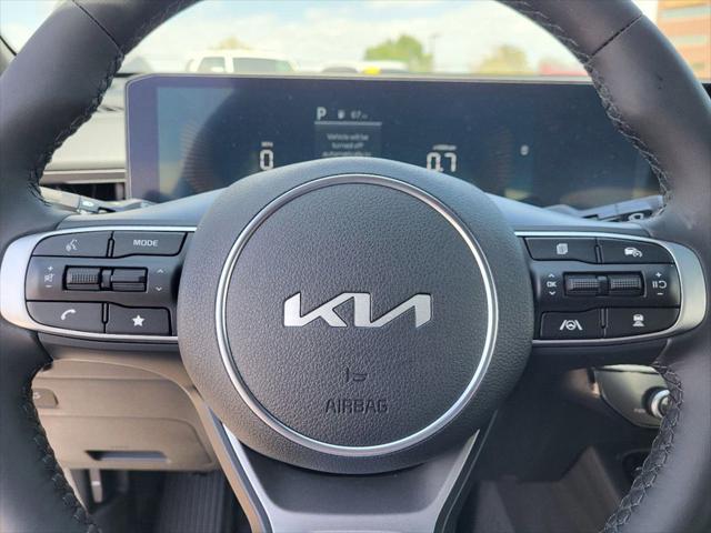 Photo of 2025 Runway Red Kia K5