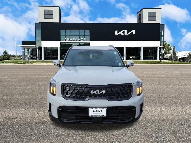 Photo of 2025 Gray Kia Telluride