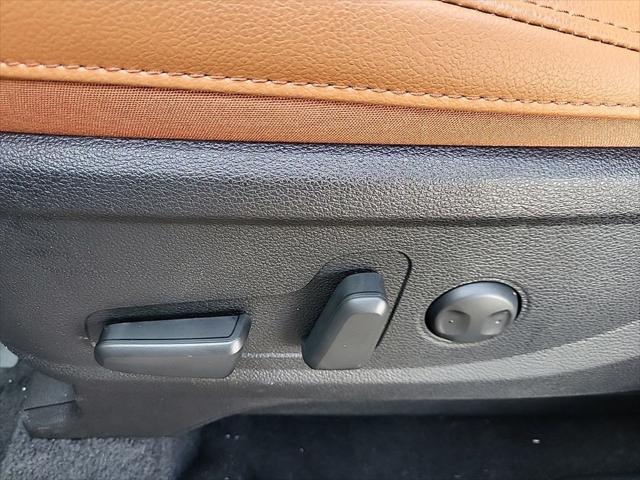 Photo of 2025 Gray Kia Telluride