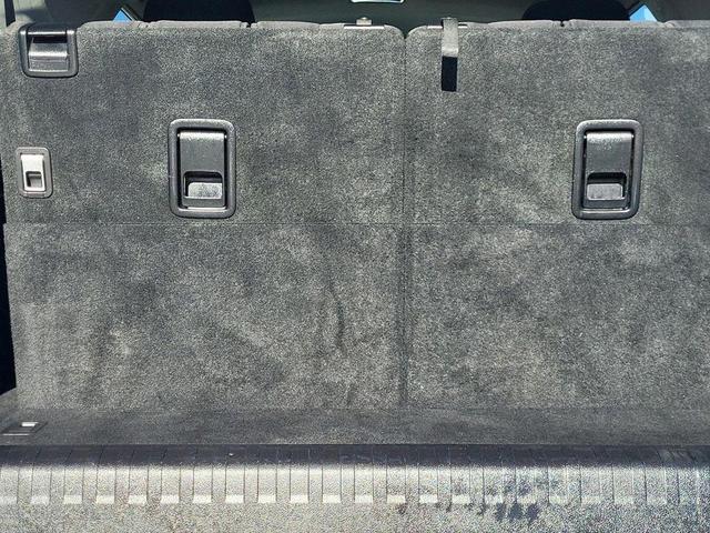 Photo of 2023 Blizzard Pearl Toyota 4Runner
