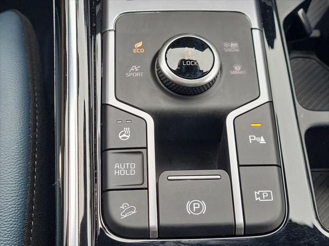 Photo of 2025 Steel Gray Kia Sorento Hybrid