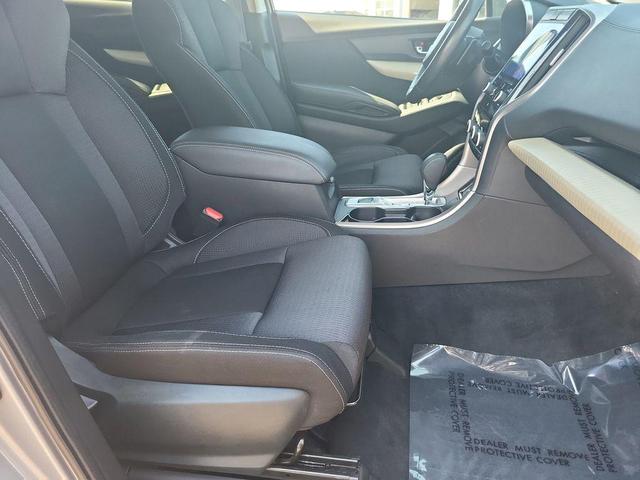 Photo of 2022 Ice Silver Metallic Subaru Ascent