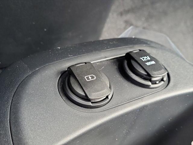 Photo of 2025 Ebony Black Kia EV6