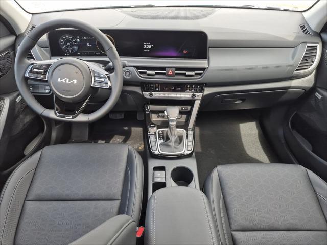 Photo of 2026 Blue Kia Seltos