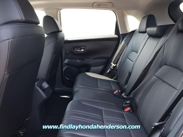 Photo of 2026 Nordic Forest Pearl Honda HR-V