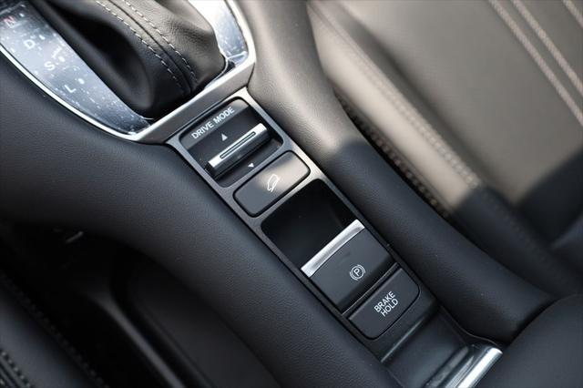 Photo of 2026 Nordic Forest Pearl Honda HR-V