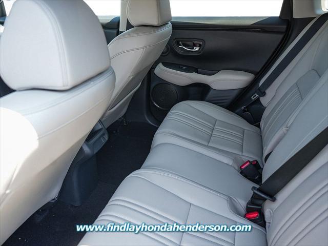 Photo of 2026 Nordic Forest Pearl Honda HR-V