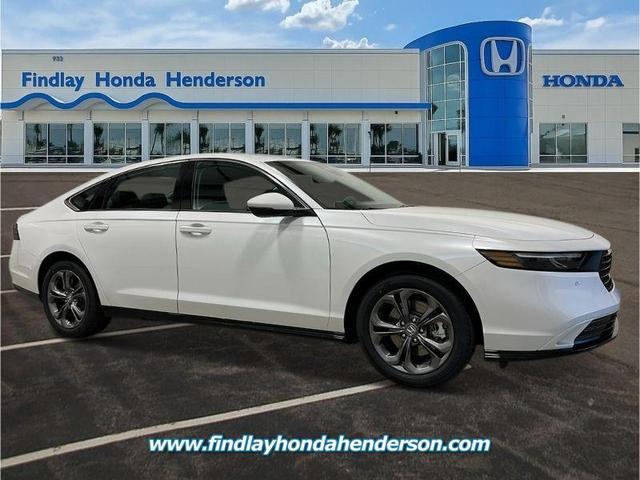 Photo of 2025 Platinum White Pearl Honda Accord Hybrid