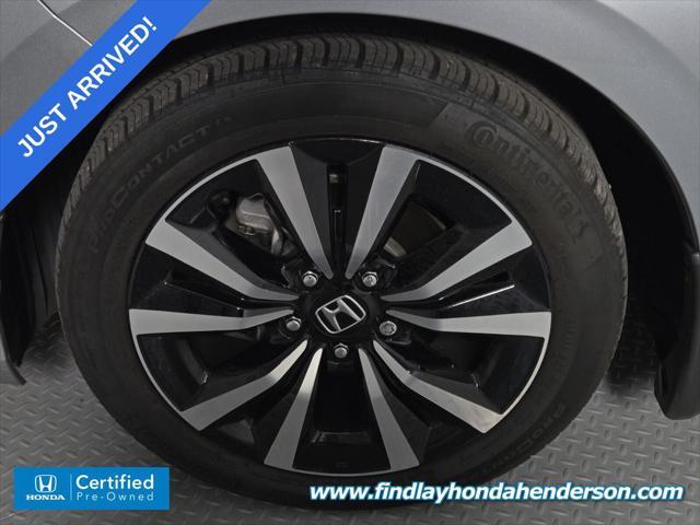 Photo of 2024 Lunar Silver Metallic Honda Civic