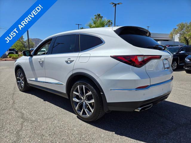 Photo of 2023 Platinum White Pearl Acura MDX
